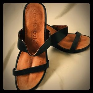Gentle Souls by Kenneth Cole Leather Sandals 6M